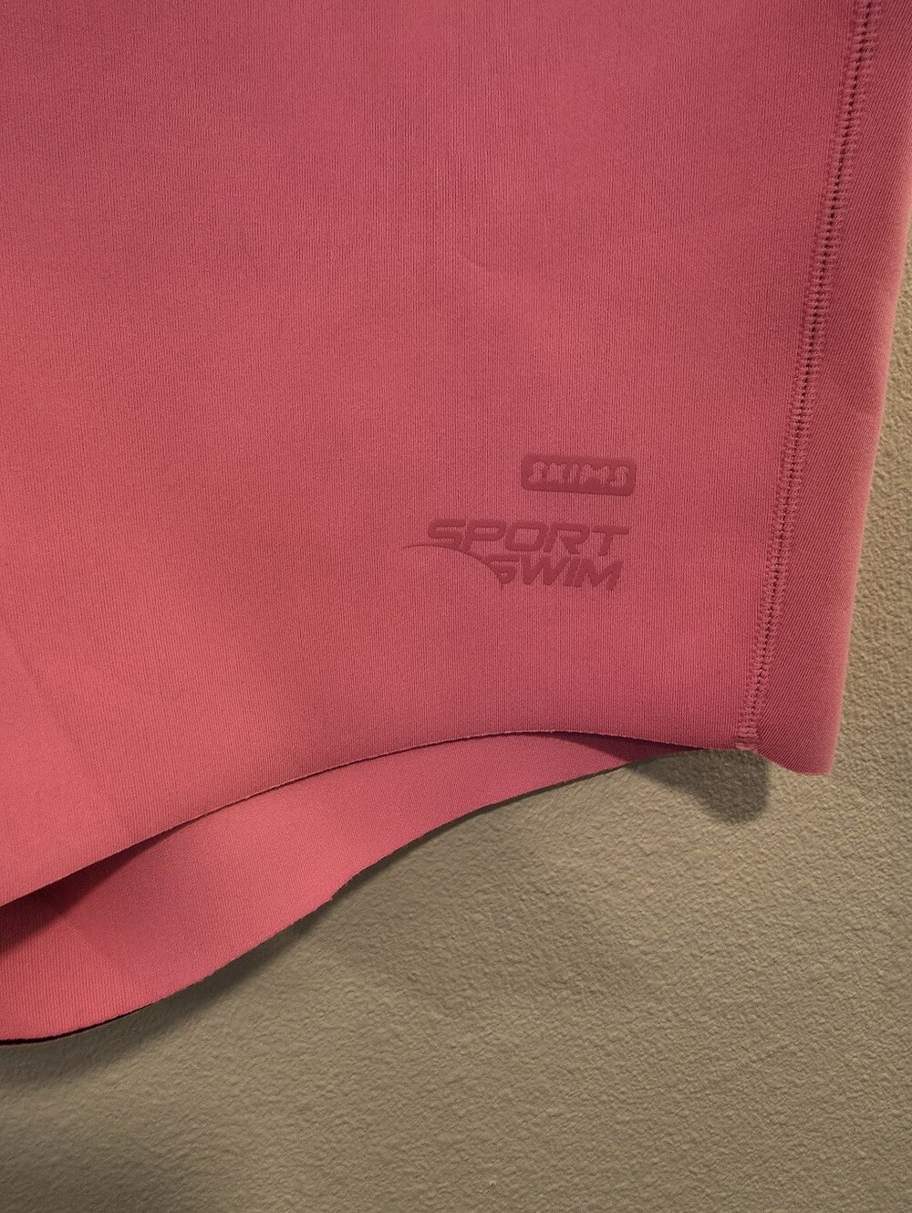 Skims Sport Swim Mid Thigh Short in Taffy -NWT - Picture 5 of 8